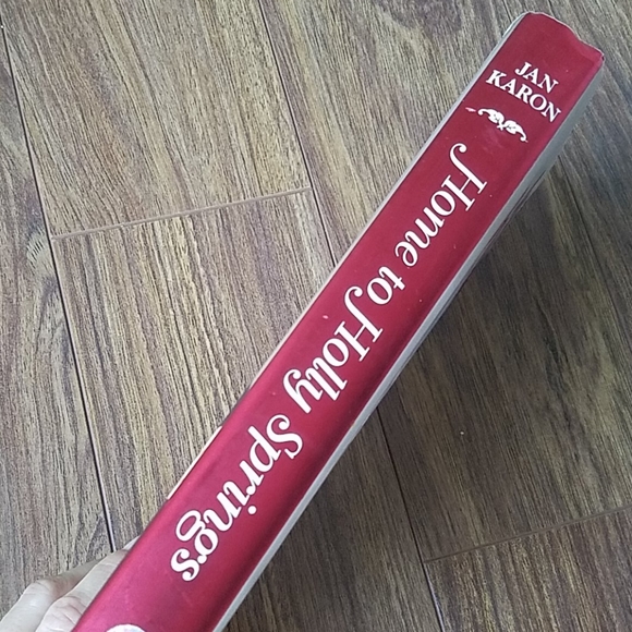 Home to Holly Springs hardcover book - Picture 4 of 5